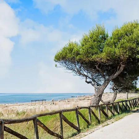 Bright Flat With A Large Balcony * Bibione